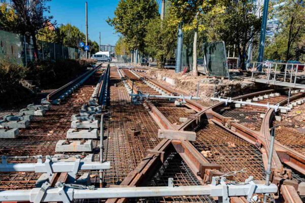 cu noroi din șantier