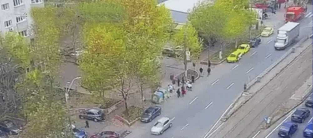 Femeia lovită de cablul de curent