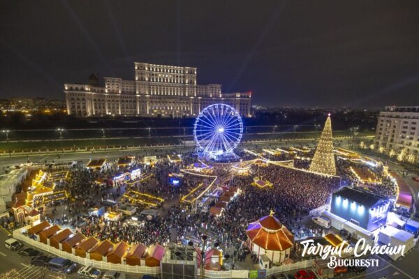 Târgul de Crăciun din Piața Constituției se deschide sâmbătă. Foto: FB/ PMB