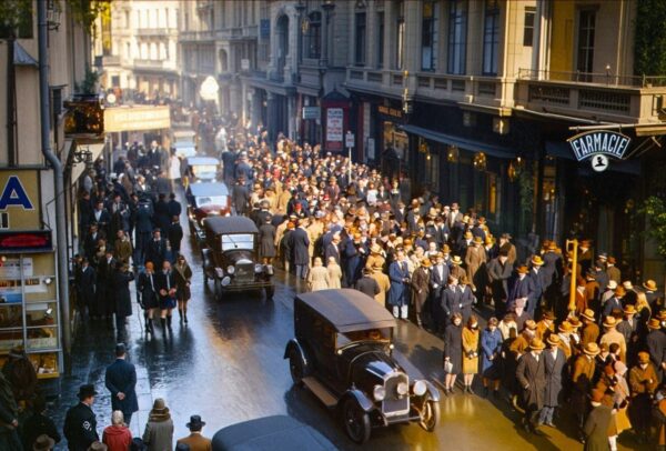 pargerile de acum 80 de ani de la „Esquire” şi „Innovation”, de pe Calea Victoriei