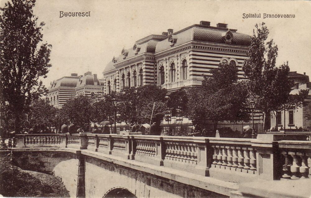 de la Planșeul Unirii