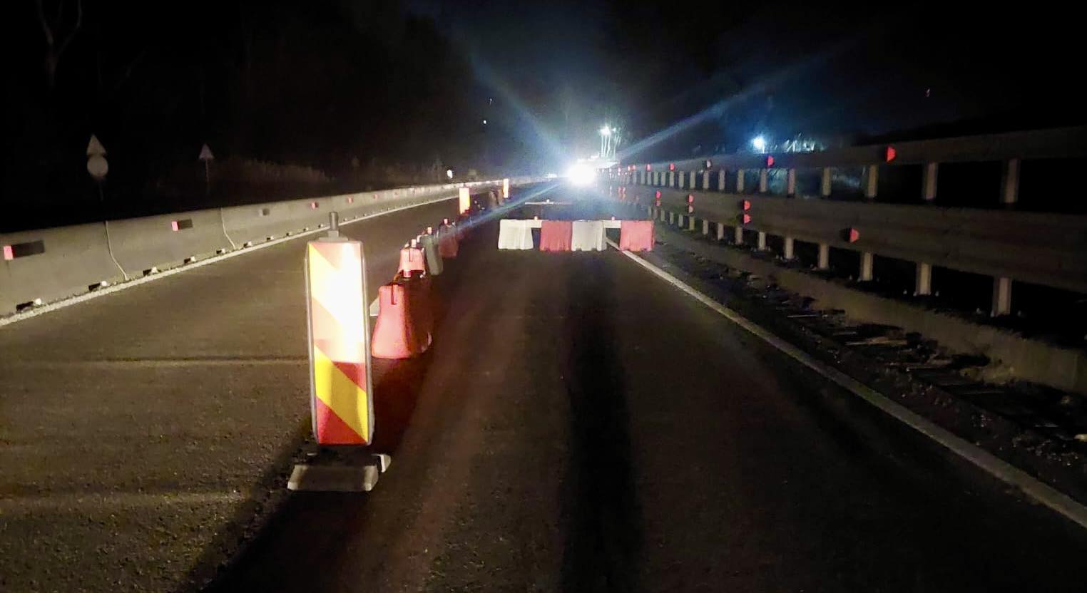 alunecare de teren pe DN1