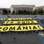 Coregrafie-protest pentru independența justiției, miercuri seară, în Piața Victoriei: „Bolojan, te sună România”