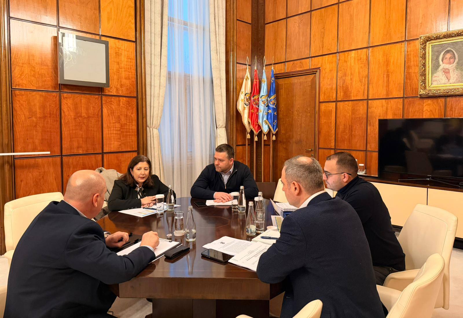 Termoenergetica, la un pas de a intra în incapacitate de plată. Ciprian Ciucu anunță că PMB va lua „un împrumut modic de la Guvern”. Foto: FB/ Ciprian Ciucu