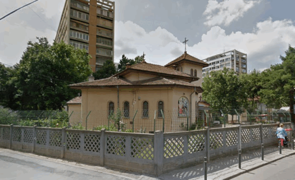 Bani pentru demolarea bisericii Sf. Ierarh Calinic-Titan