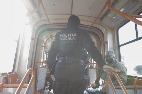 Petiție pentru bun-simț în transportul public din Capitală. FOTO: Inquam Photos / George Călin