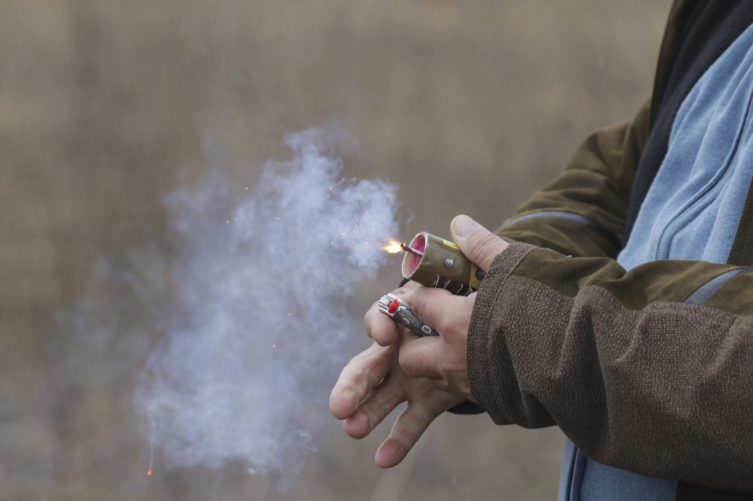 Poliția intensifică acțiunile împotriva petardelor: două capturi recente în Sectorul 1 și 4