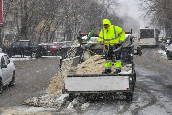 Capitala, pregătită contra zăpezii. Peste 500 de utilaje și aproape 2.500 de angajați vor asigura deszăpezirea iarna aceasta | FOTO: PMB