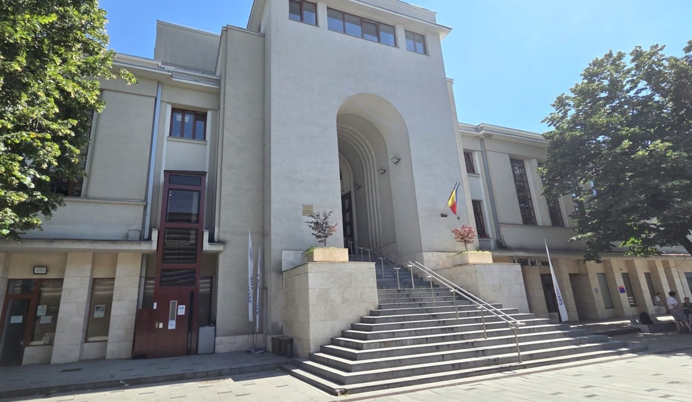 Expoziție dedicată Revoluției din 1989, în Piața Amzei. Până când poate fi vizitată | FOTO: PS1