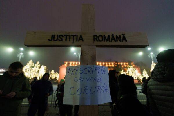 Marșul „Împreună pentru Justiție!”, din Piața Universității spre Piața Victoriei. Foto: Inquam Photos / Pană Tudor