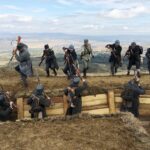 Cafeneaua BdB | Mircea Stoica, președintele Asociației Tradiția Militară, despre Parada de Ziua Națională: „De fiecare dată când trecem pe sub Arcul de Triumf este un moment sfânt.” | FOTO: aTM