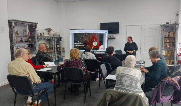 DGASMB | Cursurile de digitalizare pentru seniori continuă și anul acesta. FOTO: DGASMB