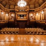 Trupe de teatru în sala Palatului Cotroceni. Nicușor Dan, de Ziua culturii Naționale: „Este un gest firesc prin care deschidem porțile către noile generații de creatori”. FOTO: Administratia Prezidentiala