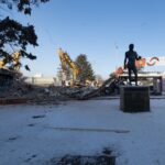 A început demolarea stadionului Dinamo. Foto: MAI/ FB