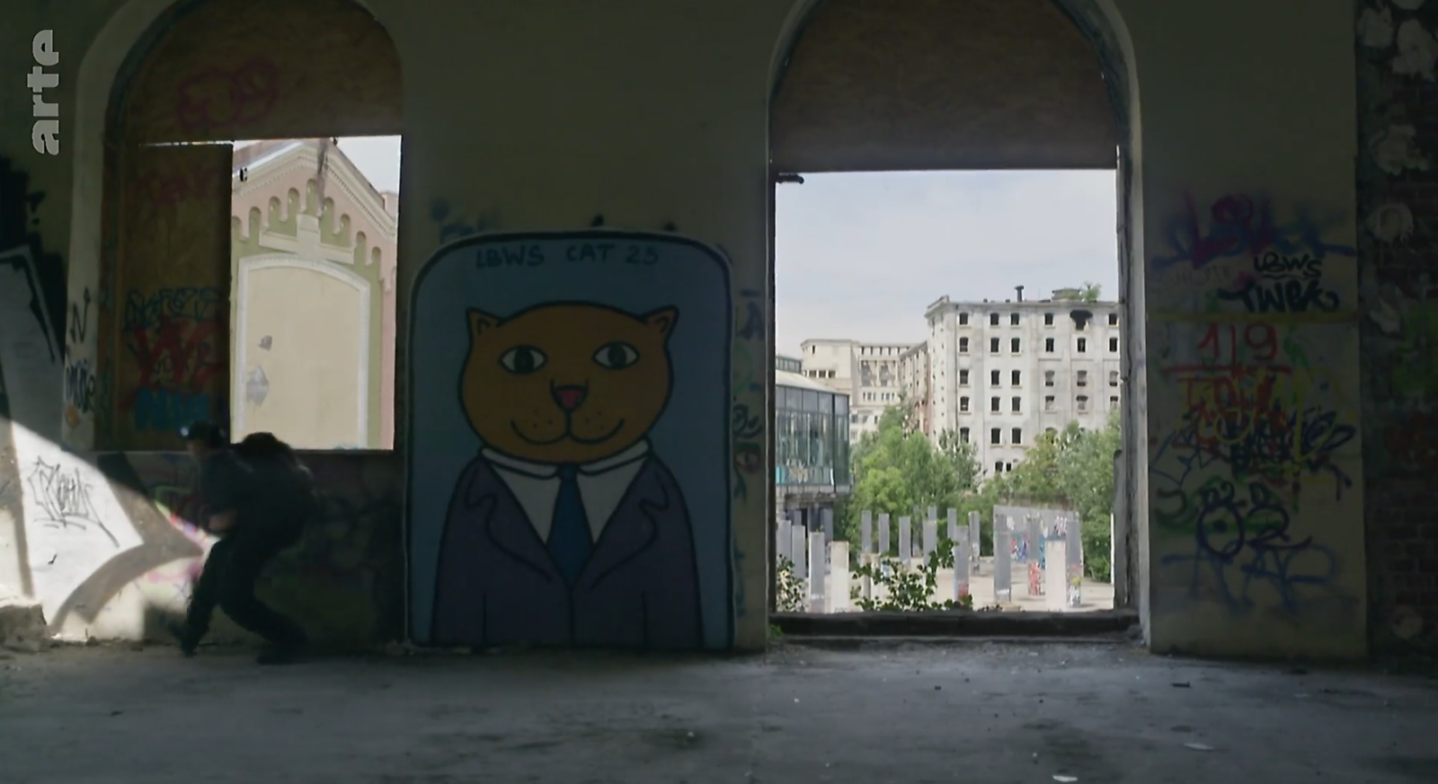 Ruinele Bucureștiului ajung pe ARTE. Cum arată fenomenul explorării urbane într-un oraș care își ignoră istoria