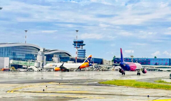 aeroporturile Otopeni și Băneasa