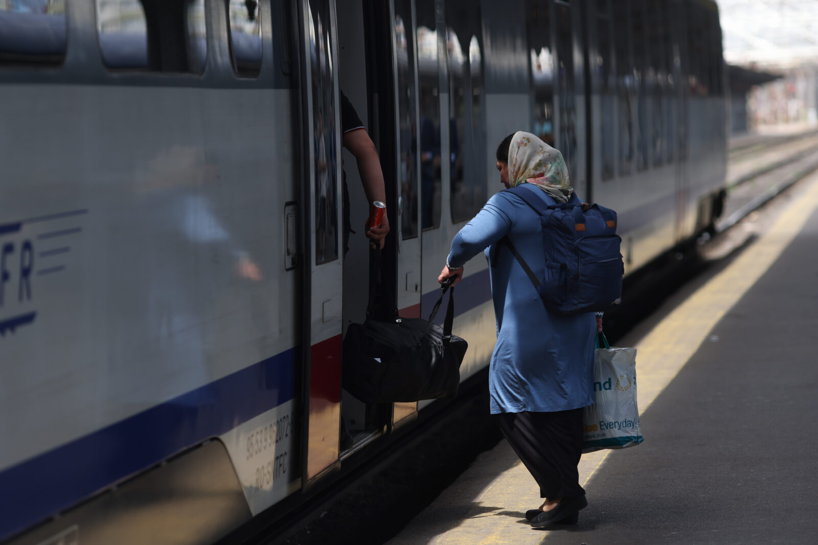 CFR Călători modifică circulația a două trenuri între București și Budapesta | FOTO: Inquam Photos / George Călin