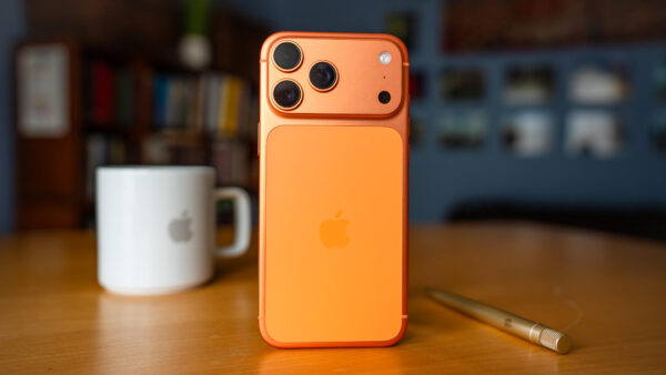 iPhone 17 Pro și Pro Max, din bani publici