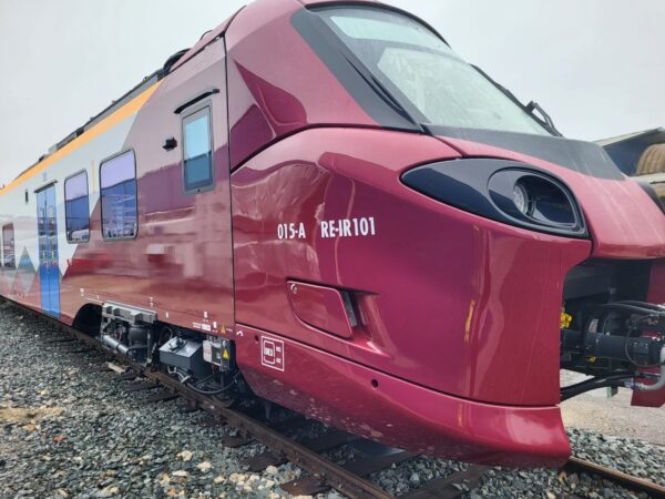 Două rame Alstom Coradia recepționate ARF