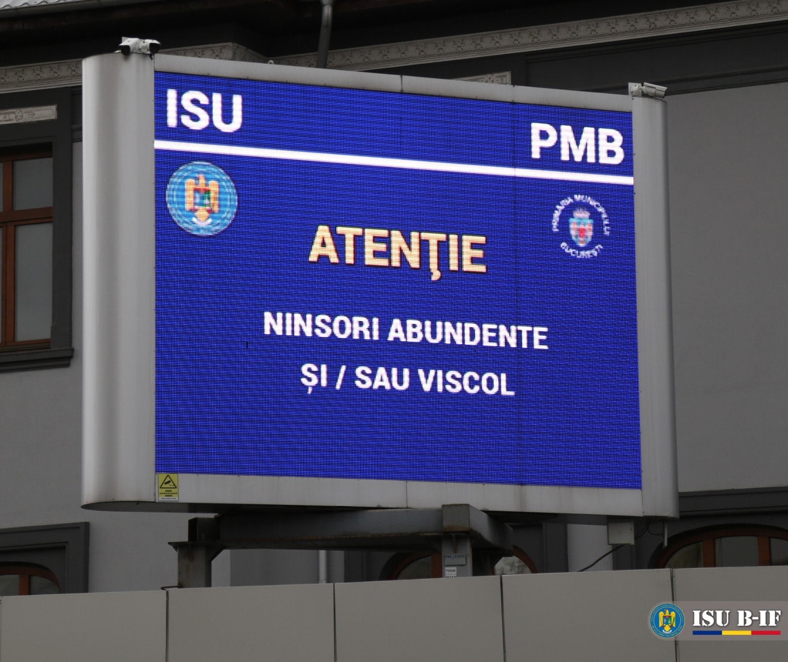 ISU | Recomandări pentru perioadele cu fenomene extreme. Capitală este sub cod galben de ninsoare. FOTO: ISU