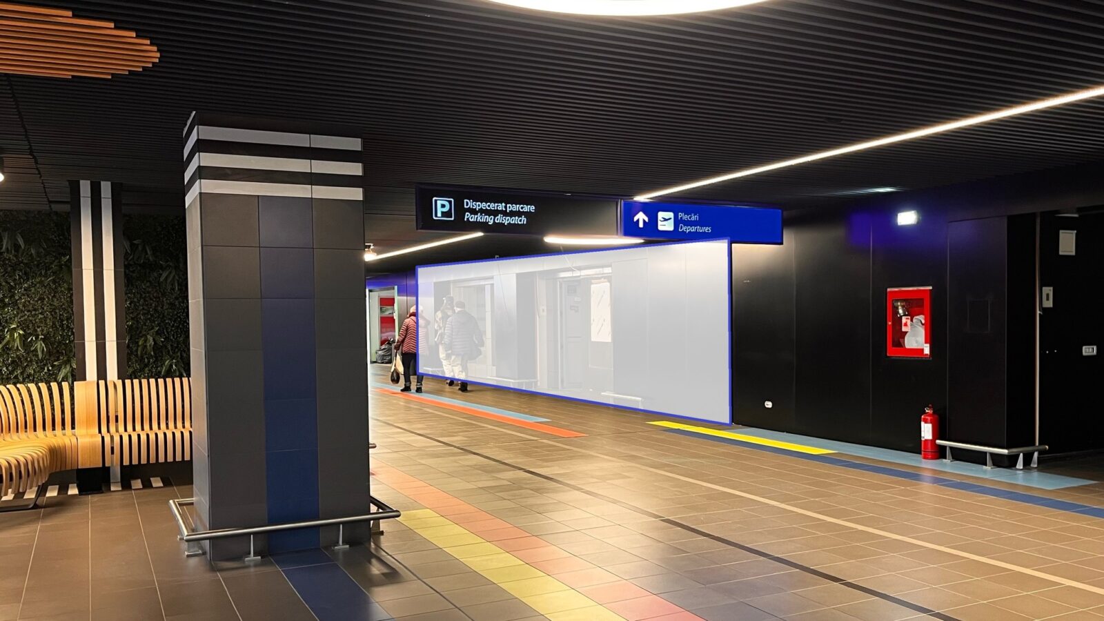 O bancă pe aeroportul Otopeni CNAB