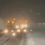 Zboruri întârziate la Otopeni și Băneasa din cauza viscolului. Conducerea aeroporturilor susține că pistele sunt practicabile