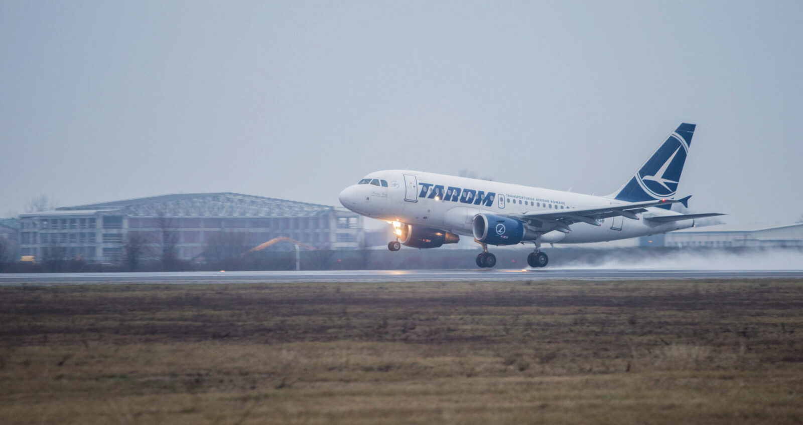 TAROM zborurile dintre București și Satu Mare