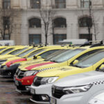 Amenzi de 32.000 de lei pentru mai mulți șoferi de taxi