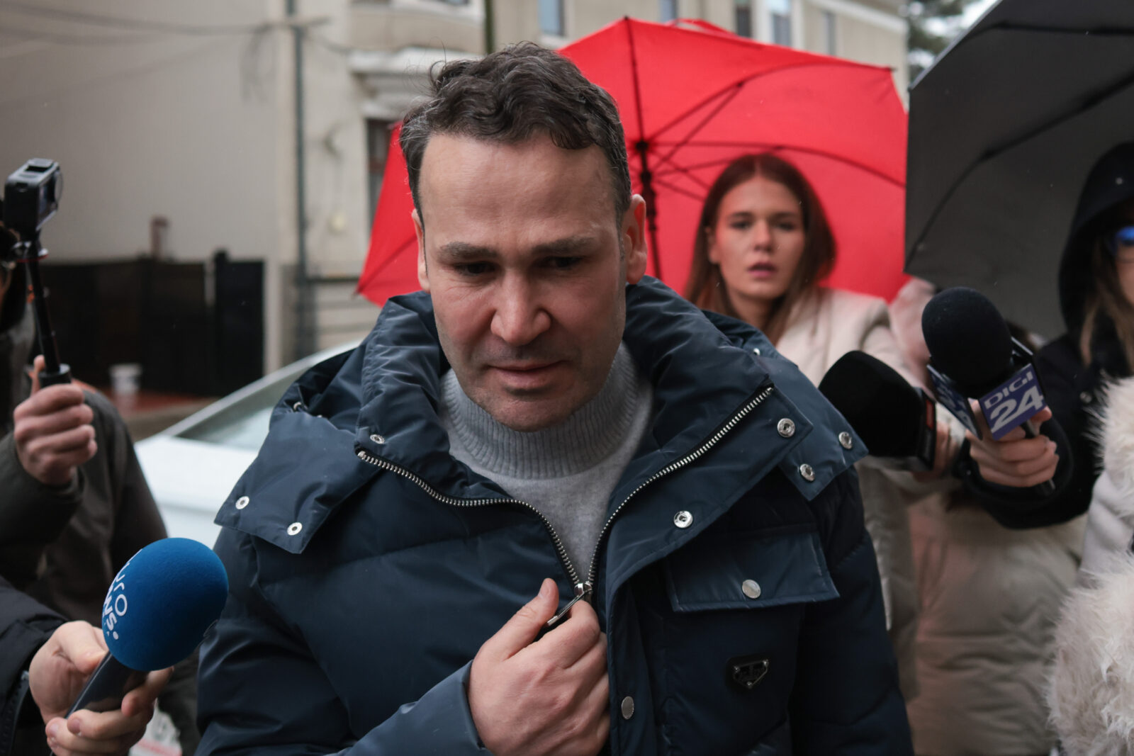 Judecătorii decid dacă Robert Negoiță se poate întoarce la primărie. DNA l-a pus sub control judiciar și i-a interzis să-și exercite funcția