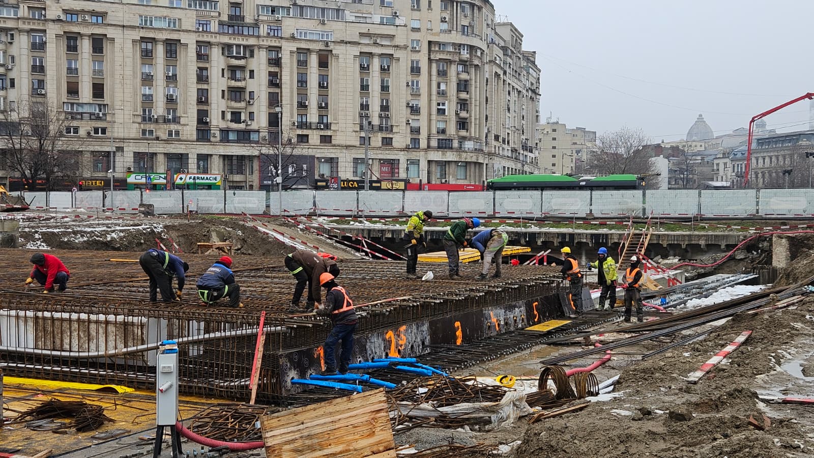 Care este stadiul lucrărilor de la planșeul Unirii. Constructorul anunță că a fost depășit graficul inițial