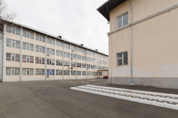 închirierea sălii de sport