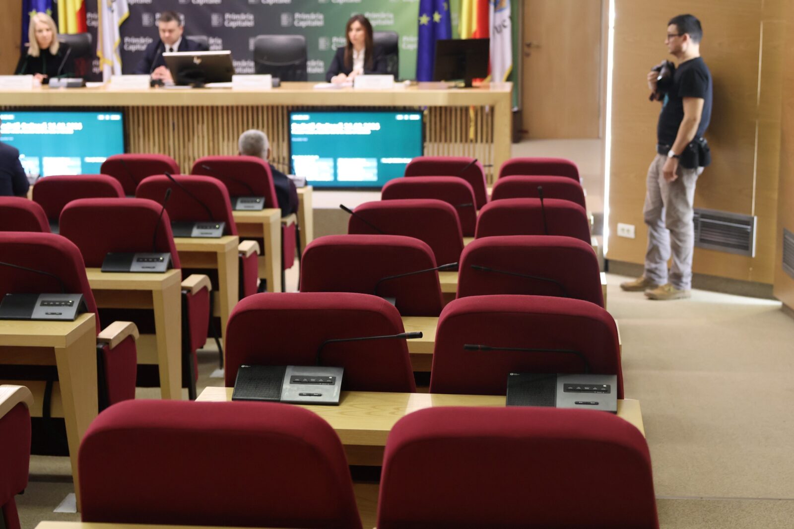 Consilierii REPER reclamă un „abuz de drept” în blocarea învestirii unui consilier general. Prefect: „Blocajele nu sunt conforme cu conduita unui ales local”