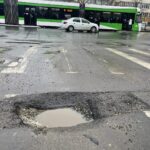 Sector 1 | Primăria a început să plombeze gropile din carosabil apărute după sezonul rece