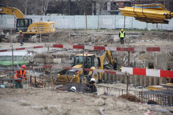 Lucrările de la Planșeul Unirii, executate în proporție de 50%. Urmează noi modificări ale circulației, Foto: PS4