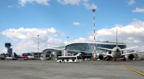35 de zboruri anulate Aeroport Otopeni