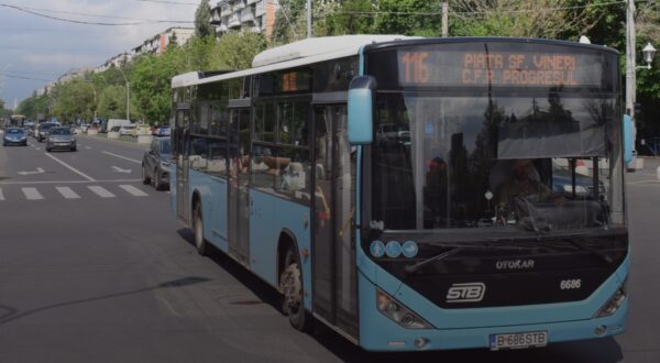 Autobuzele liniei 116