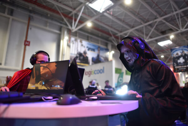 Un actor principal din Game of Thrones va veni la Comic Con. Evenimentul se desfășoară la finalul lunii aprilie, la Romexpo | FOTO: Inquam Photos / Stefan Sandu