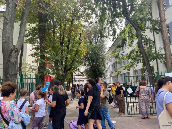 22 de licee boicotează simularea examenului de Bacalaureat în Capitală. Restul elevilor vor începe examinarea luni, cu proba la română | FOTO: arhiva