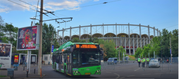 Patru linii STB ar putea fi deviate, sâmbătă seară pentru meciul FCSB – Universitatea Cluj. FOTO: TPBI