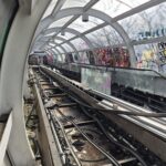 Trotuarul rulant de la Gara de Nord, vandalizat și plin de gunoaie | Club Feroviar