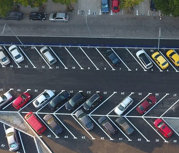 Bucureștenii care vor putea parca gratuit în Sectorul 4