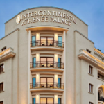 Balul Bucureștiului de demult, la Athénée Palace. FOTO: iabilet.ro