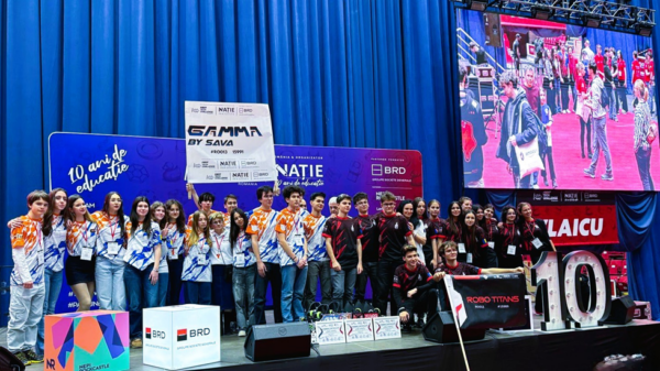 Două echipe de robotică ale Colegiului „Sfântul Sava” „joacă” în deplasare după ce s-au calificat la competiții internaționale de profil | FOTO: CNSS