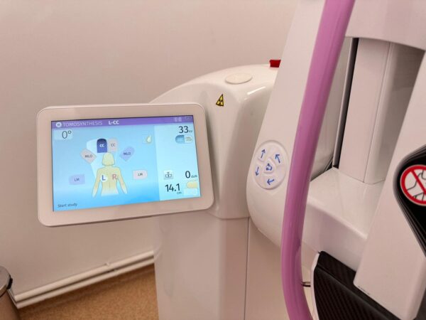 Mamografii la prețuri reduse, în Centrul Complexului Multifuncțional „Sfântul Andrei”. PS5