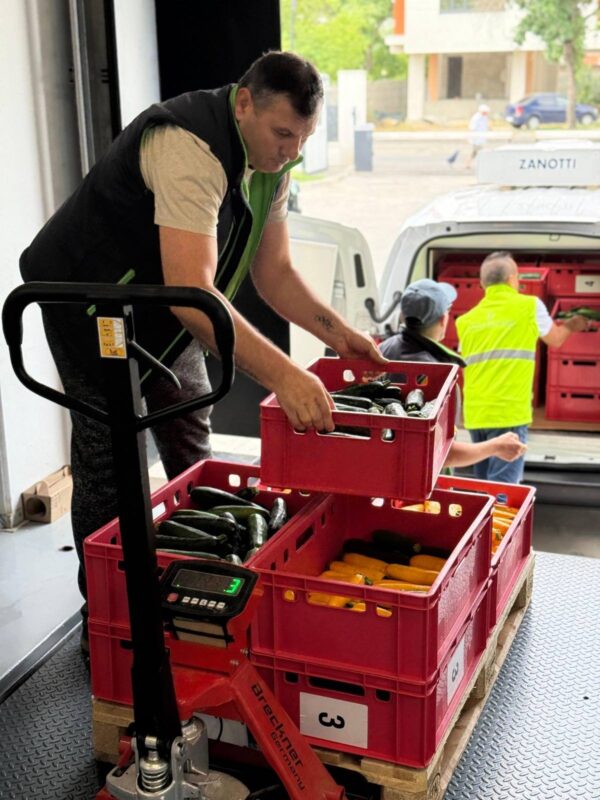 Maratonul Solidarității, organizat de DGASPC Sector 6 a strâns aproape 33 de tone alimente, pentru familii nevoiașe. FOTO: PS6