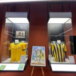 Colecția personală a lui Mircea Lucescu se poate vizita gratuit, pentru o zi, la Muzeul Fotbalului. FOTO: Echipa națională de fotbal a României﻿/ Facebook