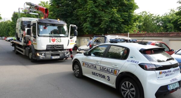 Camerele de corp pentru ridicarea vehiculelor parcate neregulamentar Sector 3