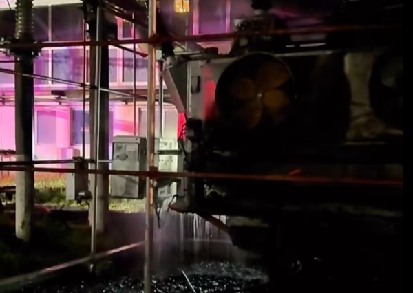 Incendiul violent de la transformatoarele din Militari recalibrează rețeaua din Vestul Capitalei