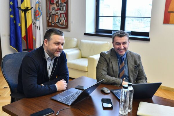 Ciucu și Paul Moldovan, discuții despre proiectele din Sectorul 6. Prelungirea Ghencea, parcul Serele Militare și pasajele Basarab și Lujerului, dezbătute la PMB