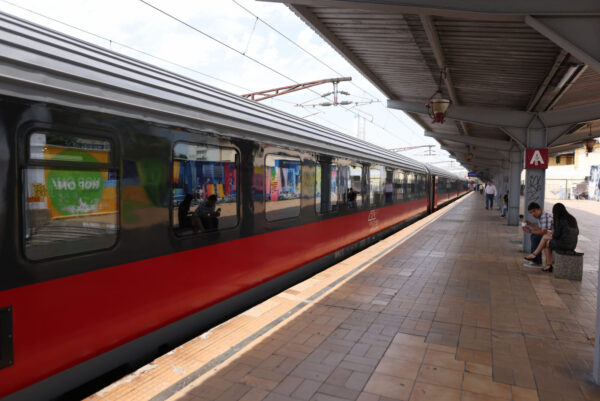 CFR Călători suplimentează trenurile cu plecări din Gara de Nord în perioada Paștelui | FOTO: Inquam Photos / George Călin